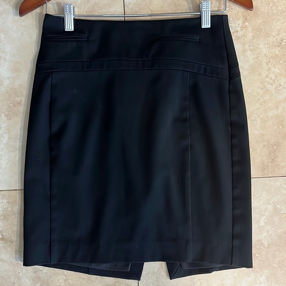Size 2 Black Express Pencil Skirt - Picture 1 of 4